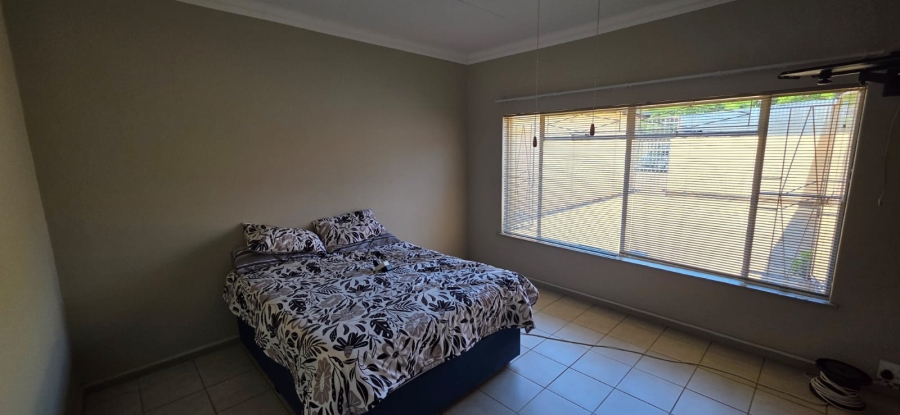 8 Bedroom Property for Sale in Meiringspark North West